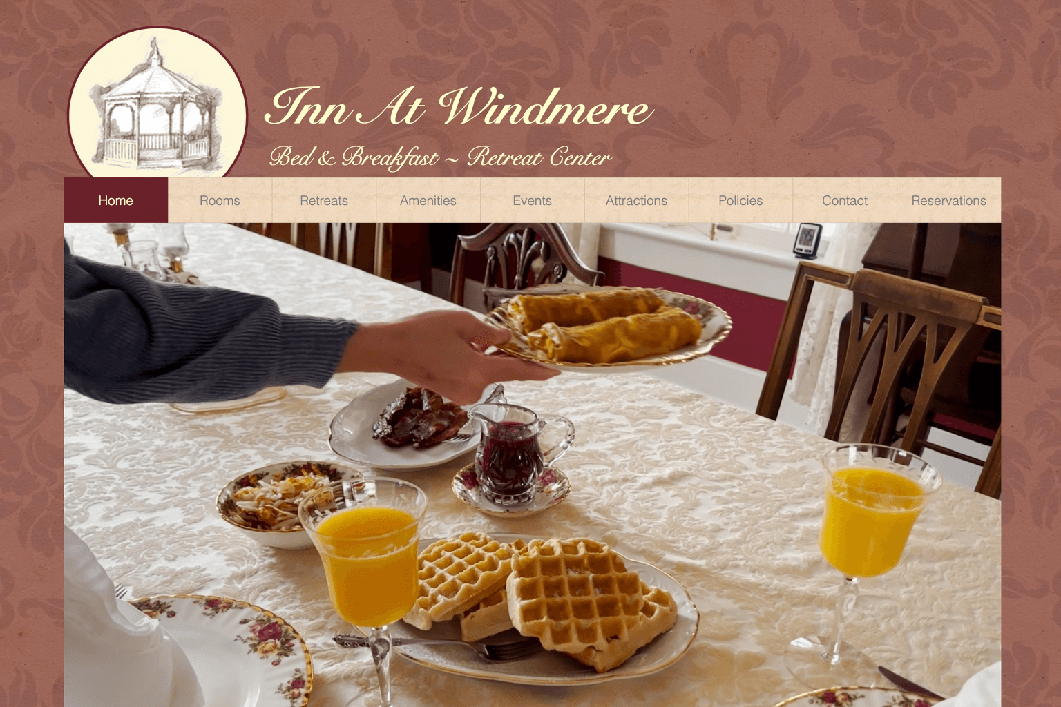 Inn At Windmere home page with image of breakfast being served